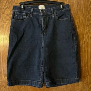 Levi's 512 Dark Blue Women's Bermuda Shorts